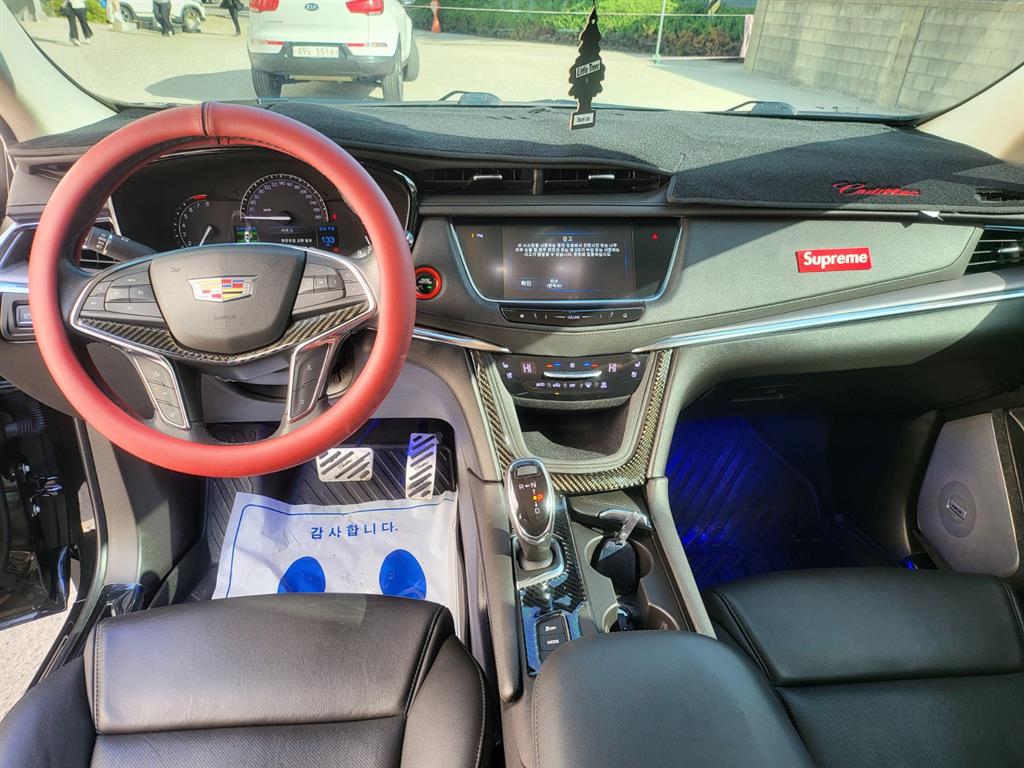 Cadillac XT5 - Vista 7