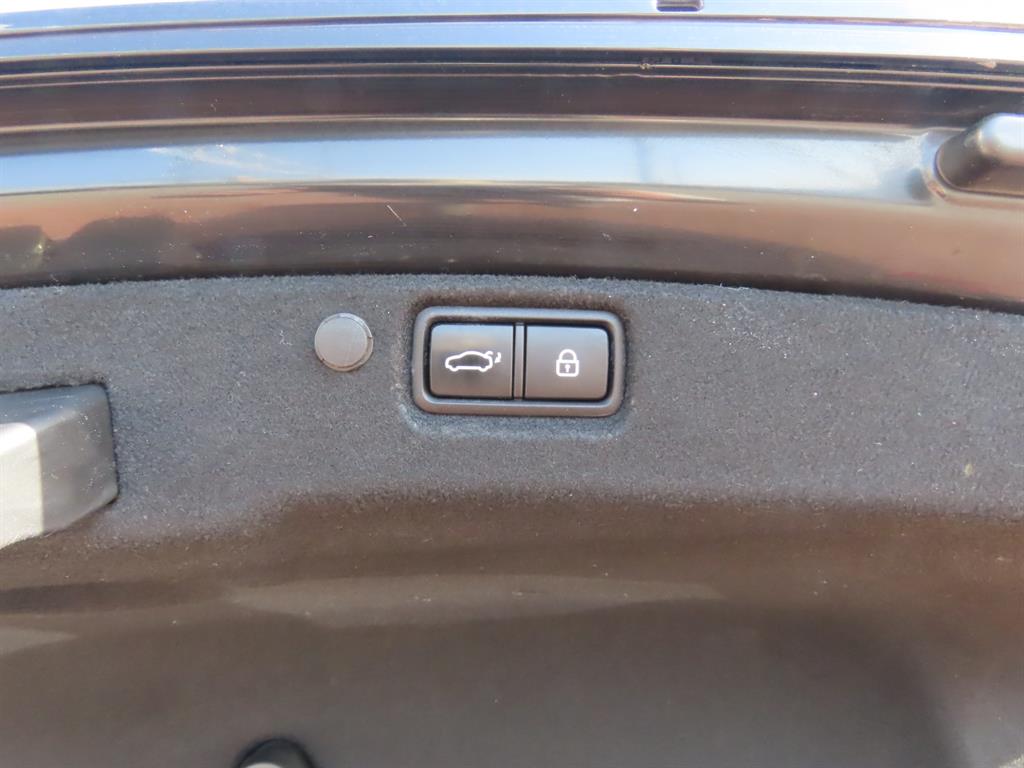 KIA K7 - Vista 11