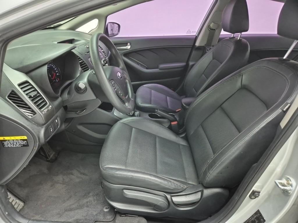 KIA K3 - Vista 11