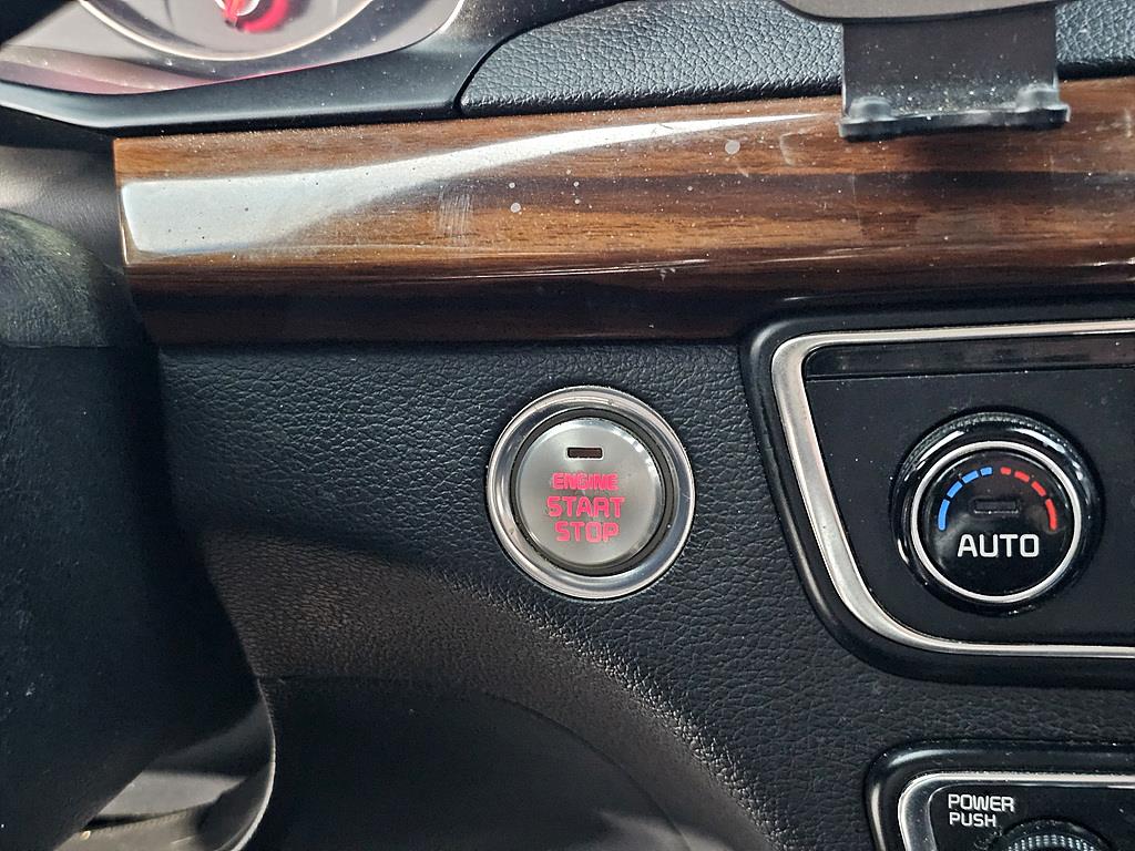 KIA K7 - Vista 12