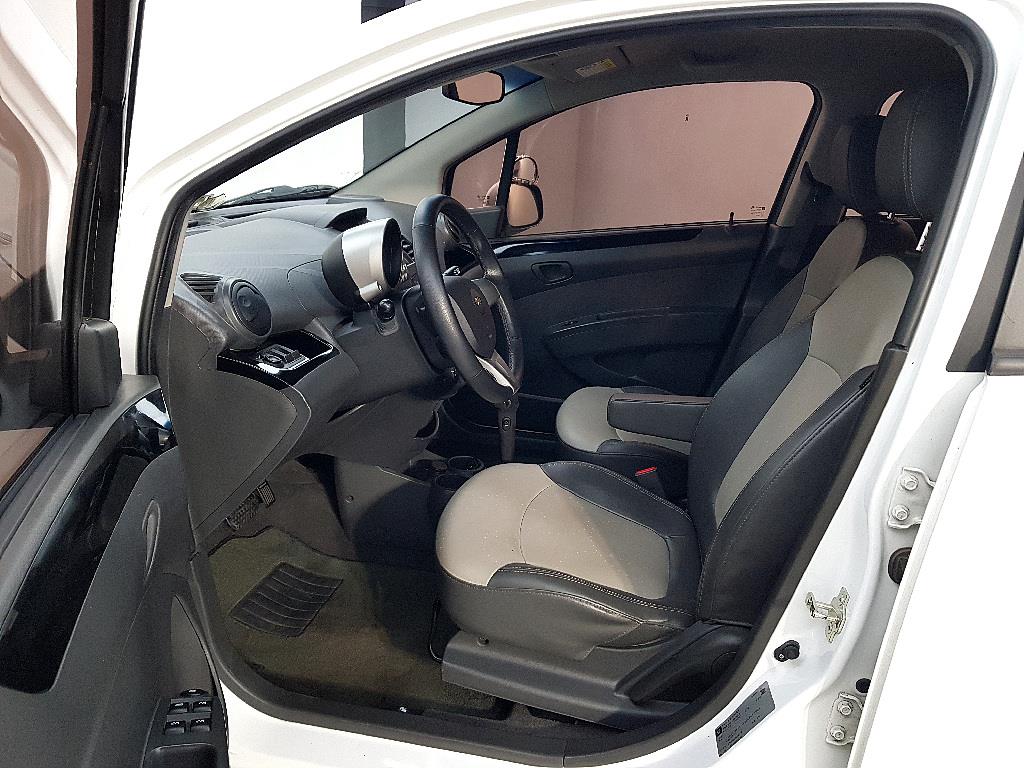 Chevrolet Spark - Vista 7