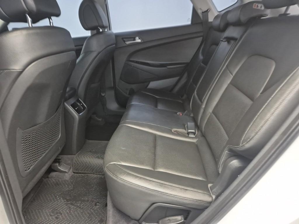 HYUNDAI Tucson - Vista 12