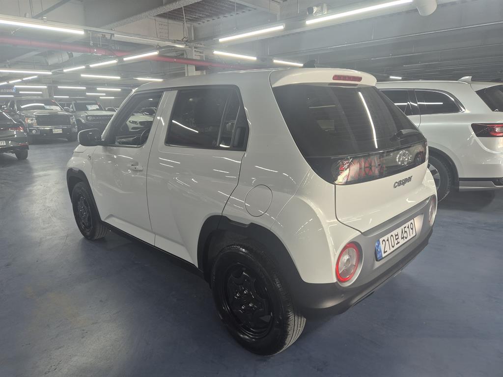 HYUNDAI Casper - Vista 4