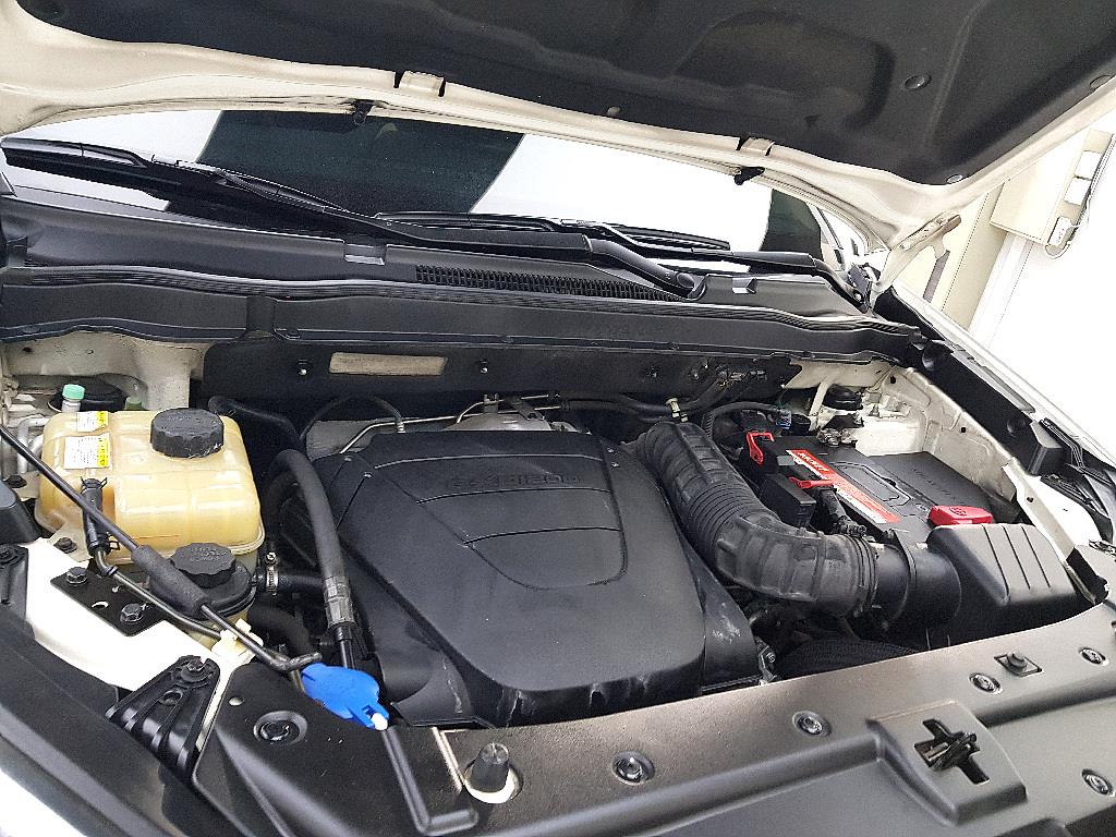 Ssangyong Korando - Vista 6
