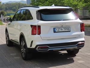 KIA Sorento - Vista 8
