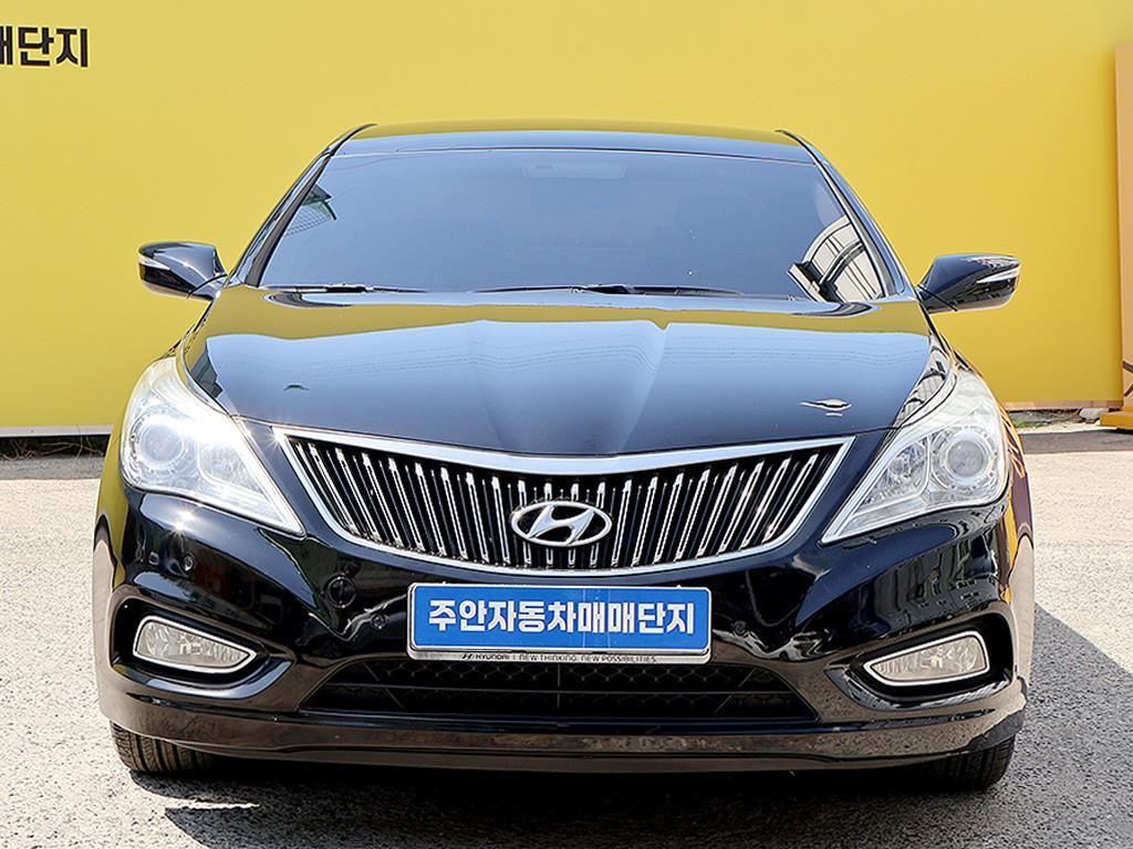 HYUNDAI Grandeur 2011 Negro - Importación desde Corea - HF Imports Iquique - Foto 1