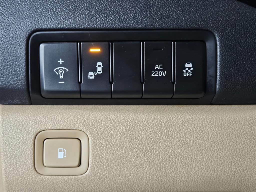 KIA Carnival 2018 Negro - Importación desde Corea - HF Imports Iquique - Foto 13