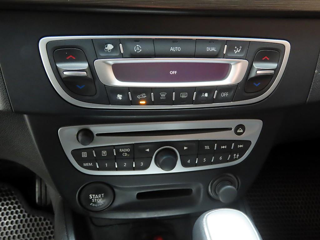 SAMSUNG SM3 - Vista 10