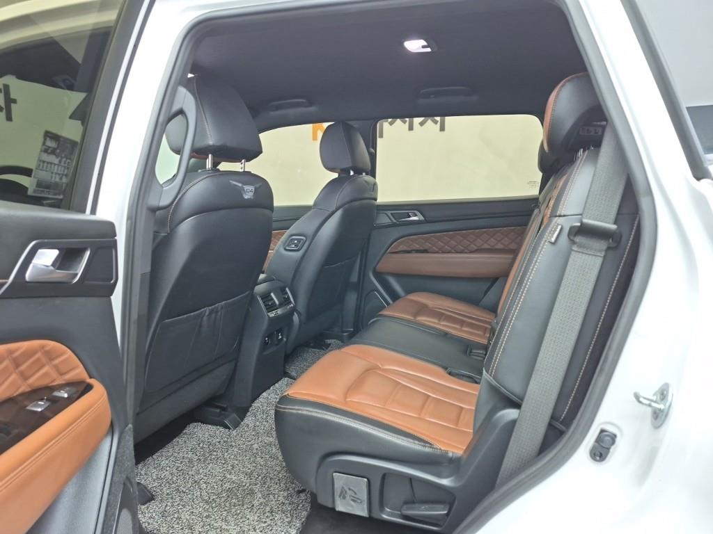 Ssangyong Rexton - Vista 12