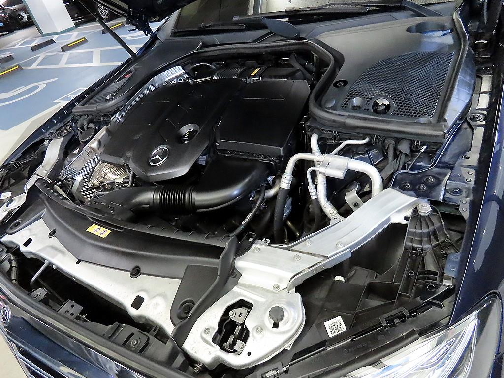 Mercedes Benz E class 2017 Azul - Importación desde Corea - HF Imports Iquique - Foto 19