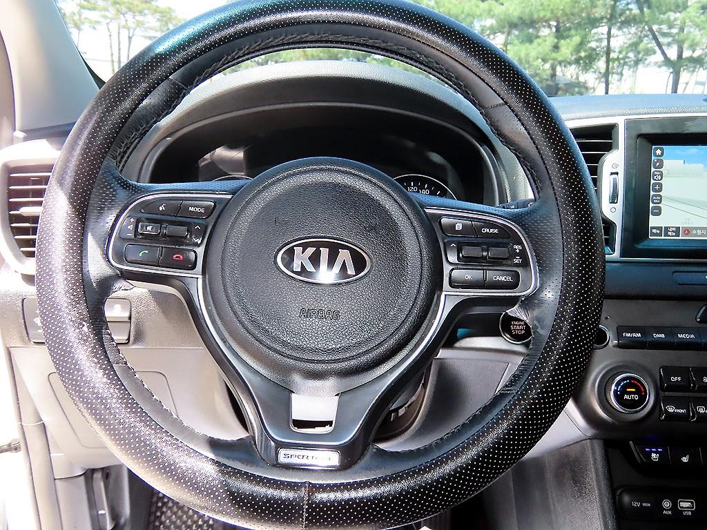 KIA Sportage - Vista 8