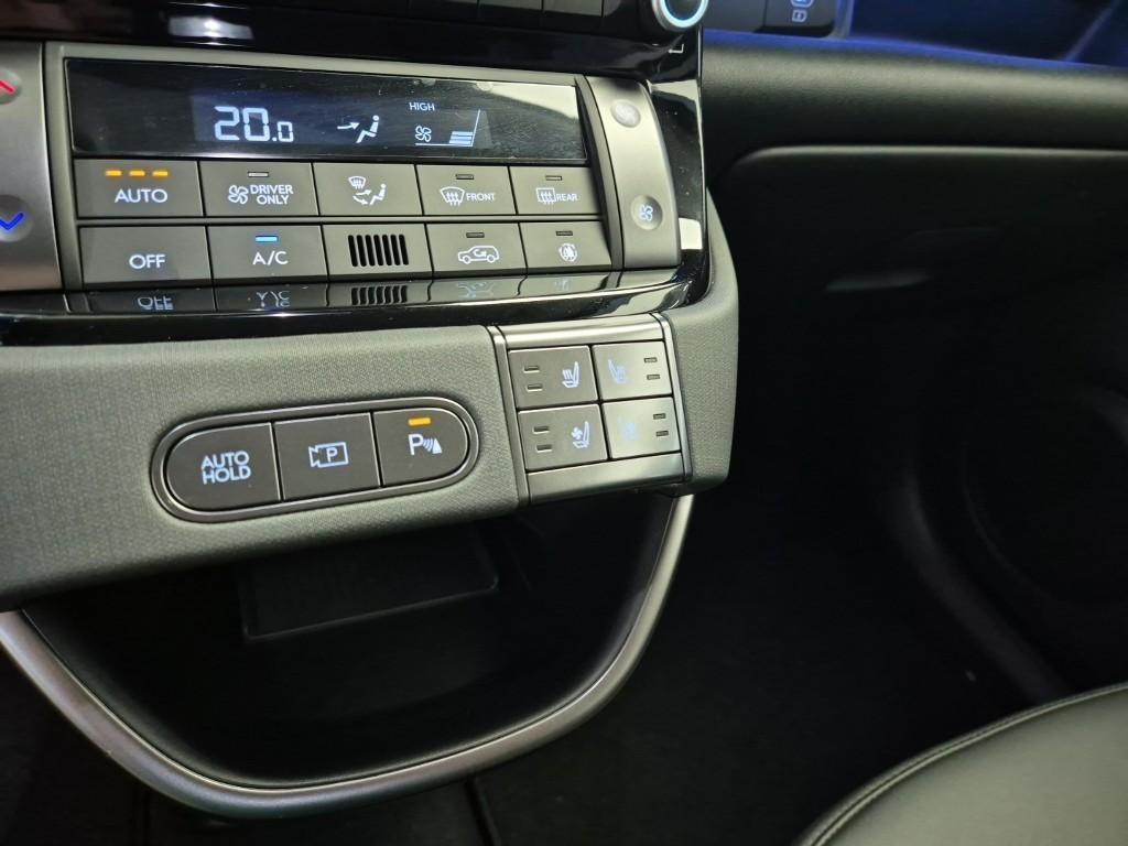 HYUNDAI Casper - Vista 9