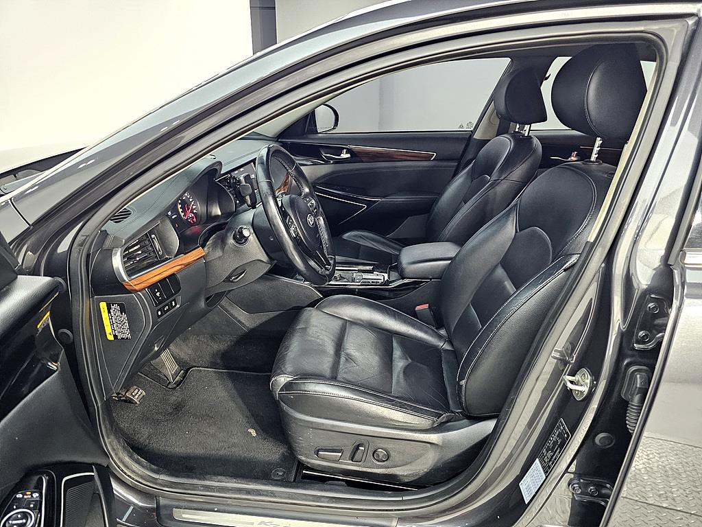 KIA K7 - Vista 8