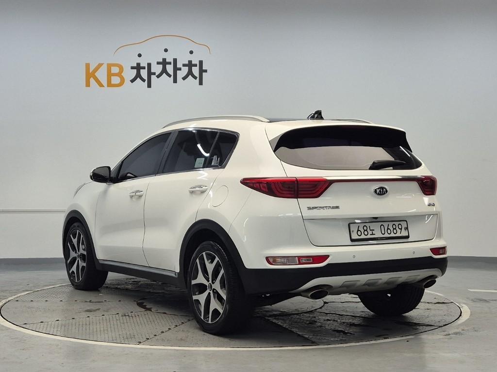 KIA Sportage - Vista 2