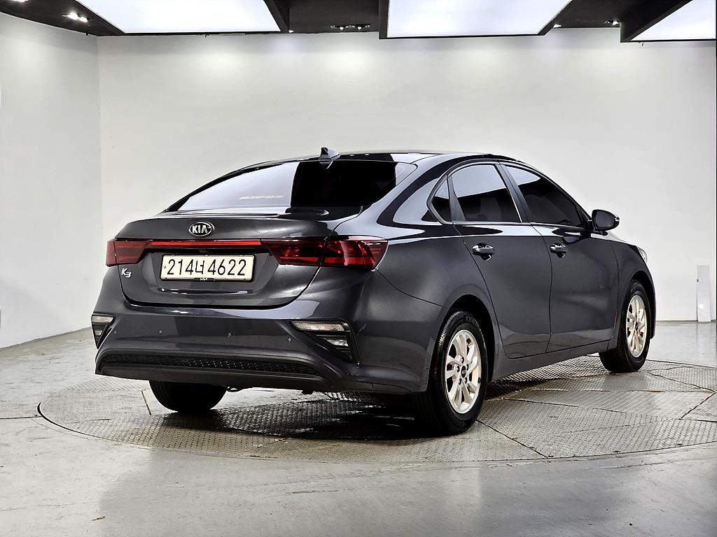 KIA K3 - Vista 4