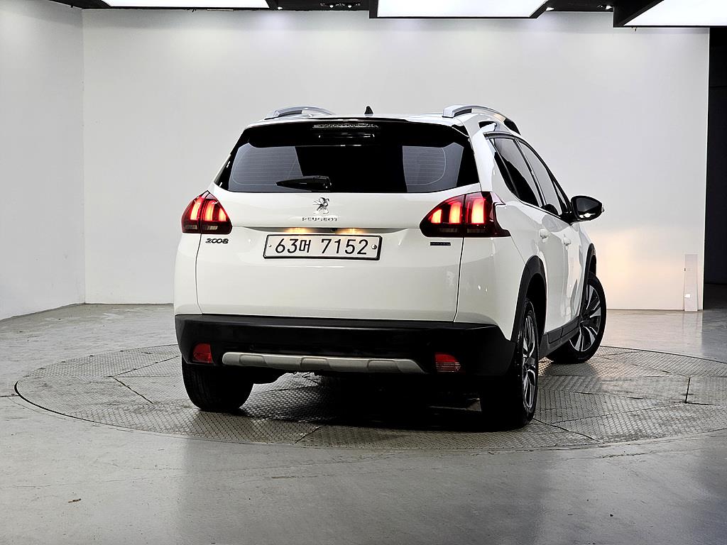 Peugeot 2008 - Vista 3