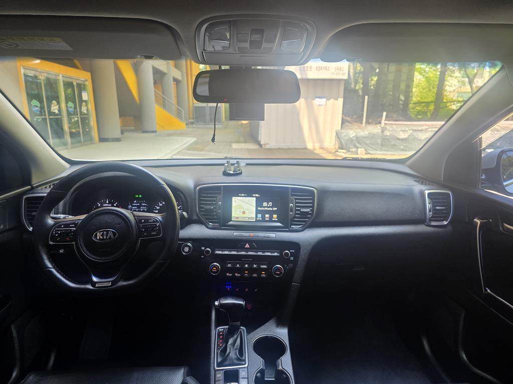 KIA Sportage - Vista 9