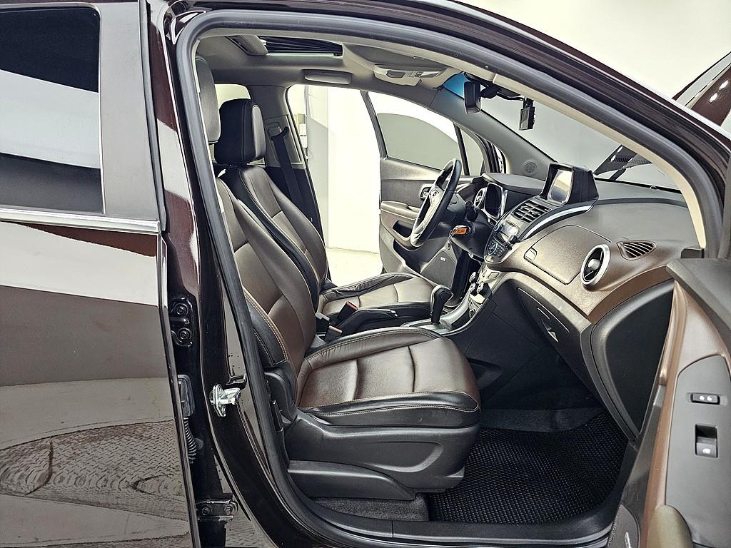 Chevrolet Trax - Vista 11