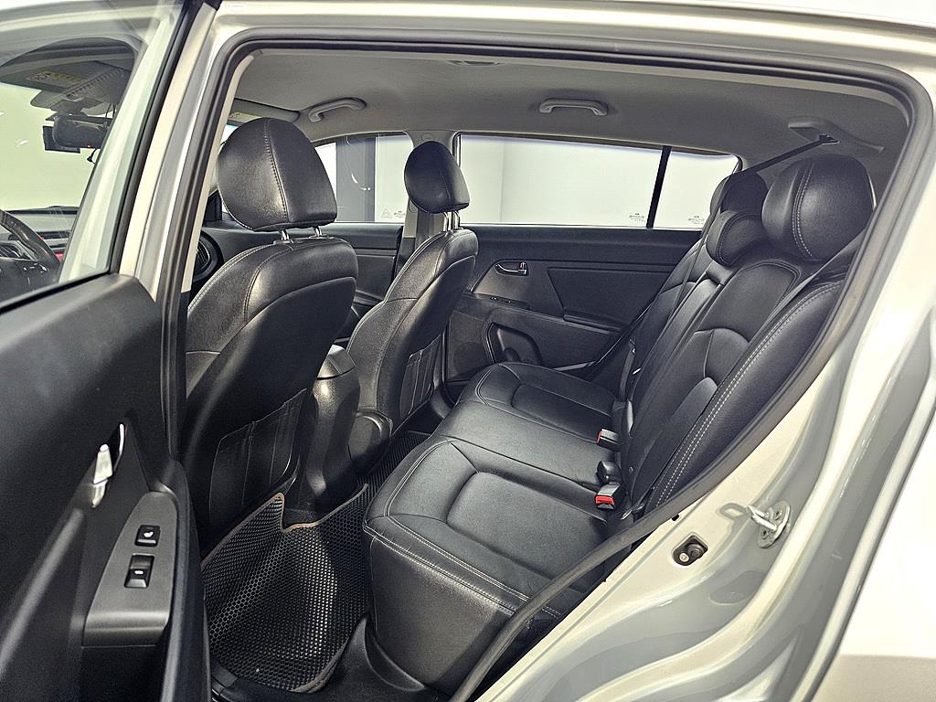 KIA Sportage - Vista 9