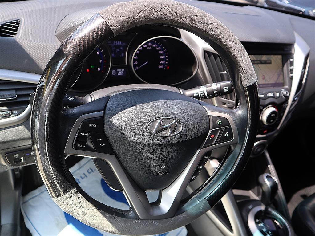HYUNDAI Veloster 2014 Blanco - Importación desde Corea - HF Imports Iquique - Foto 8