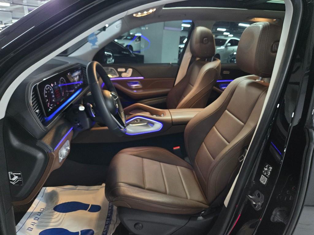 Mercedes Benz GLE Class - Vista 5