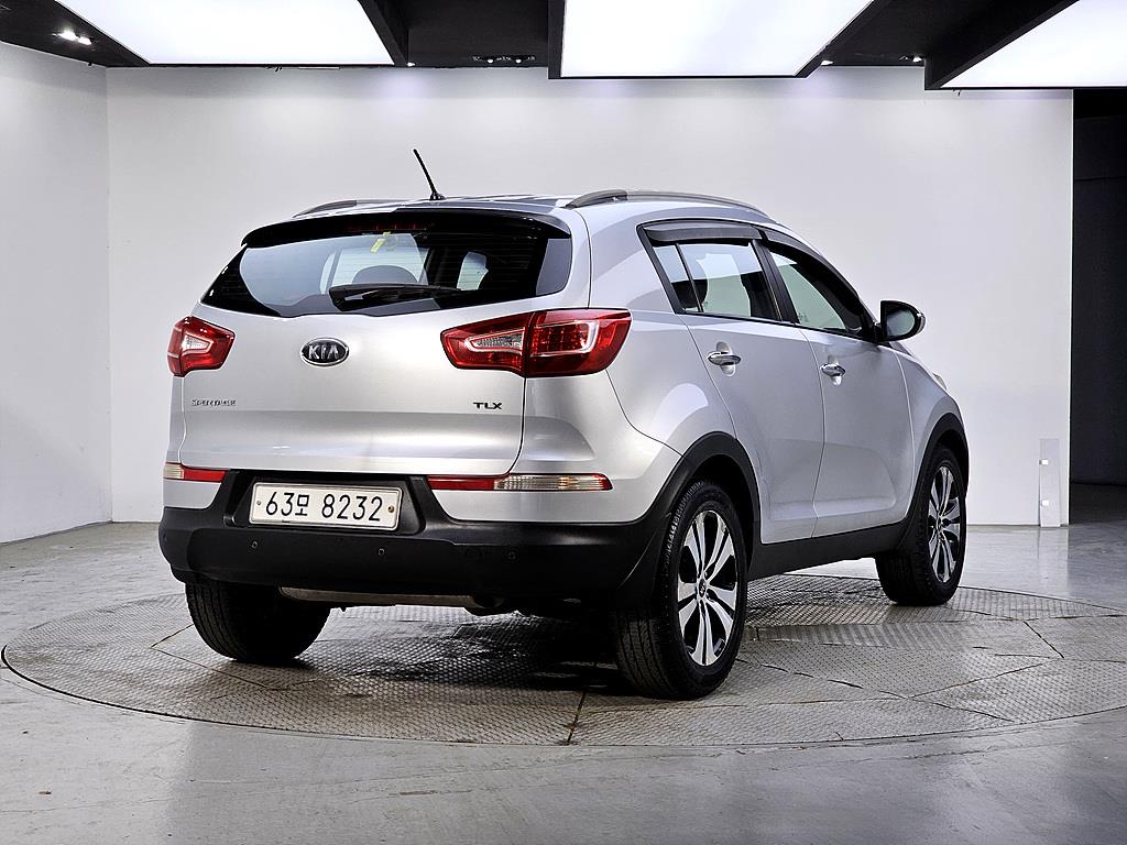 KIA Sportage - Vista 4