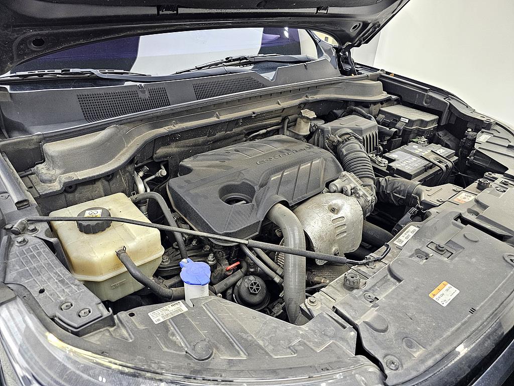 Ssangyong Korando - Vista 6