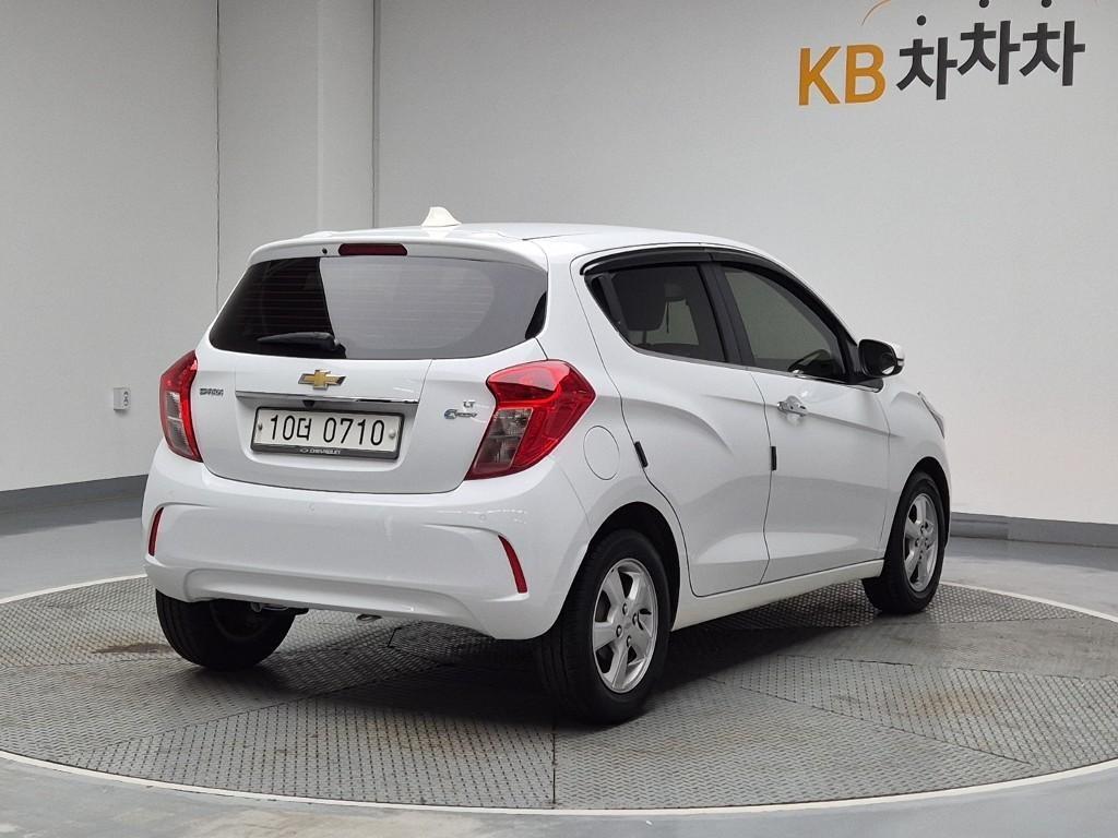 Chevrolet Spark - Vista 2