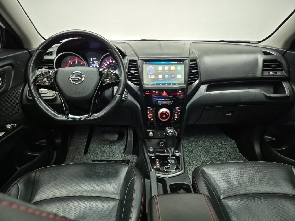 Ssangyong Tivoli - Vista 7