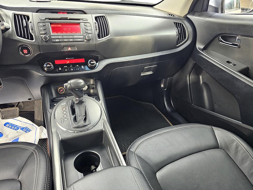 KIA Sportage - Vista 10