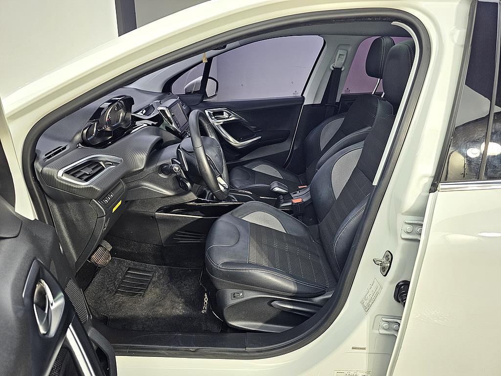 Peugeot 2008 - Vista 8
