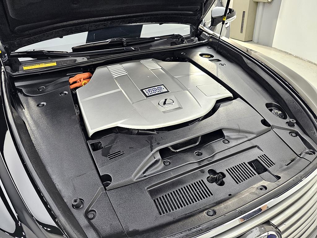 Lexus LS - Vista 6