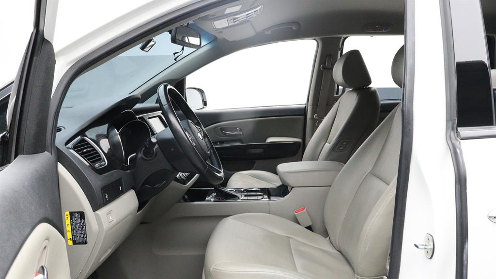 KIA Carnival 2019 Blanco - Importación desde Corea - HF Imports Iquique - Foto 9