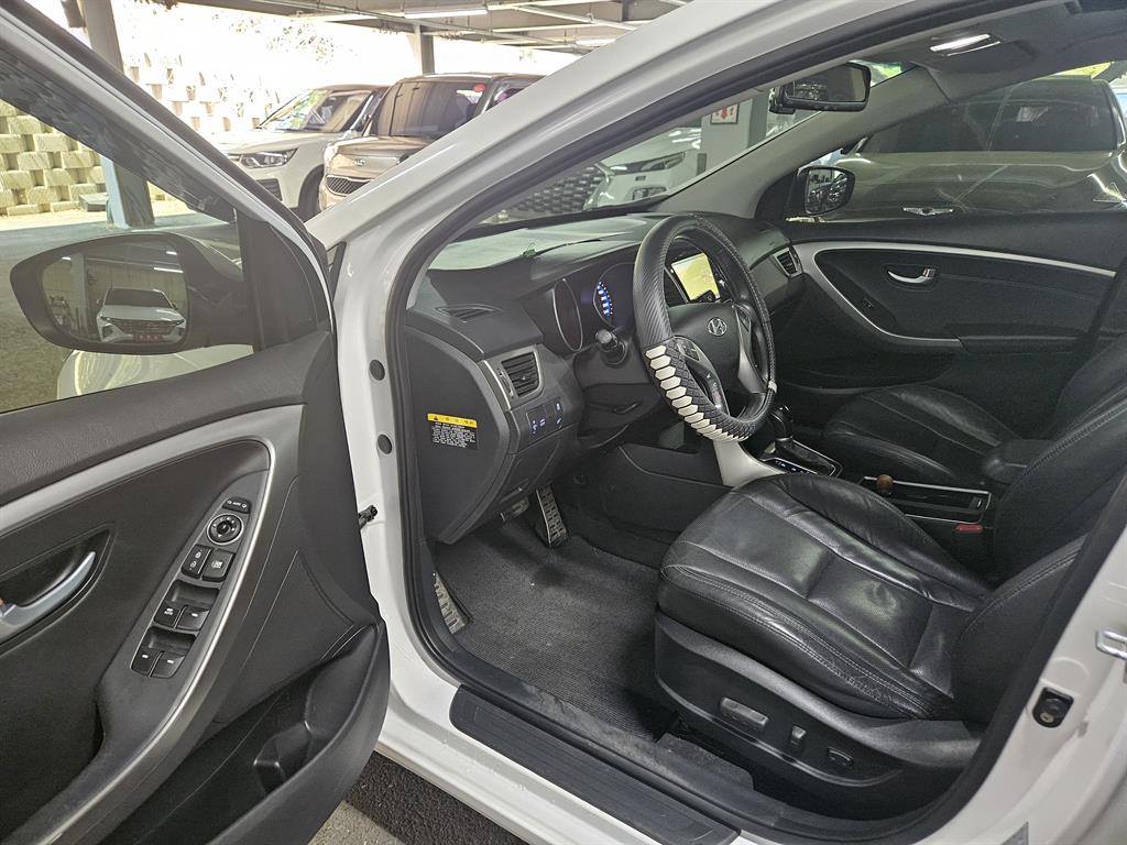 HYUNDAI i30 2012 Blanco - Importación desde Corea - HF Imports Iquique - Foto 19