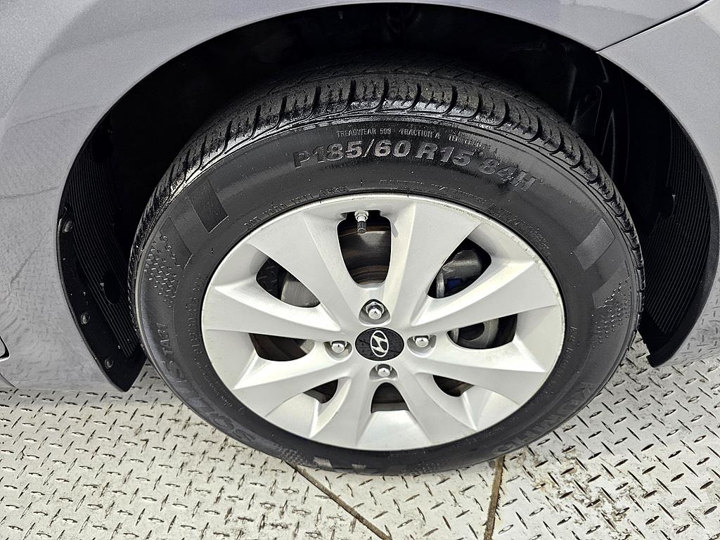 HYUNDAI Accent 2017 Gris - Importación desde Corea - HF Imports Iquique - Foto 20