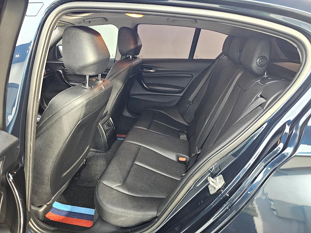 BMW 1 series - Vista 9