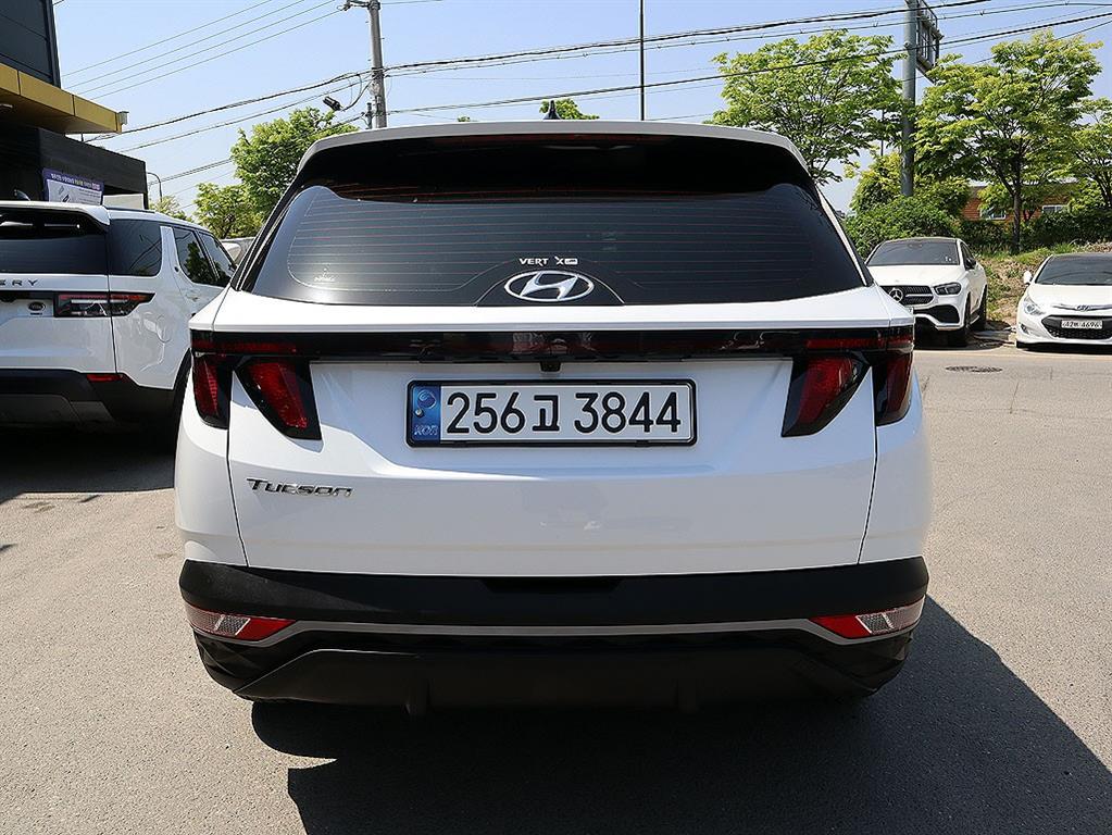 HYUNDAI Tucson - Vista 7