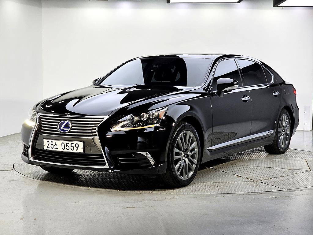 Lexus LS 2016 Negro - Importación desde Corea - HF Imports Iquique - Foto 1