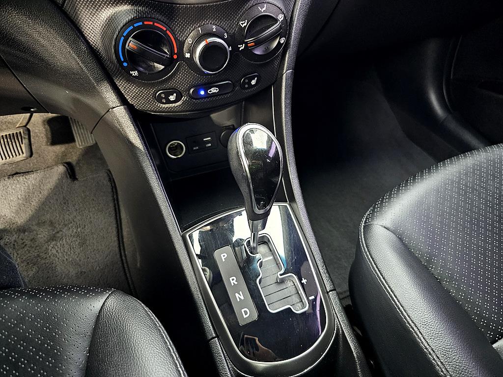 HYUNDAI Accent 2017 Gris - Importación desde Corea - HF Imports Iquique - Foto 17