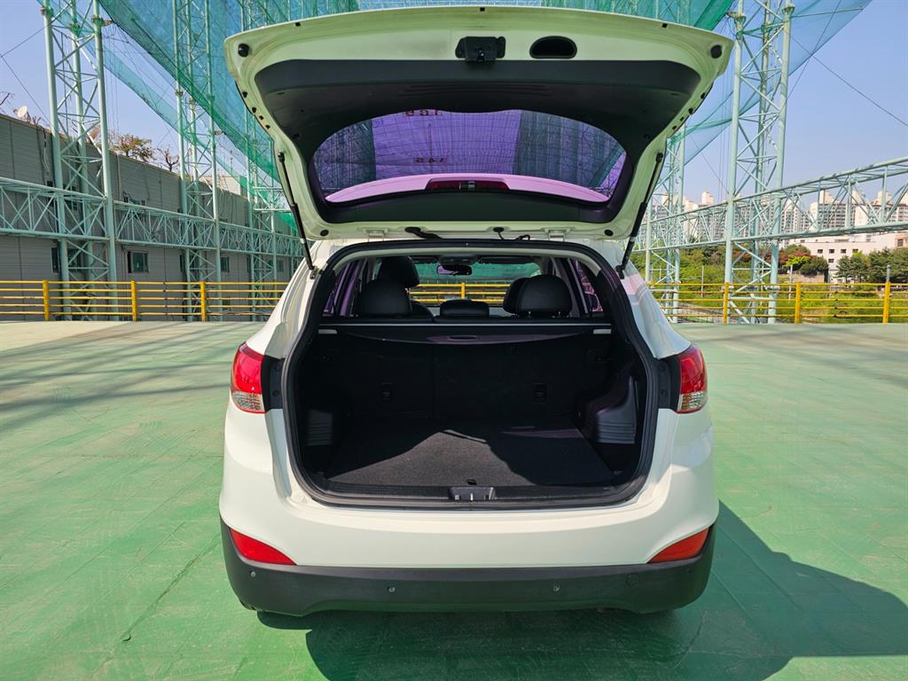 HYUNDAI Tucson - Vista 7