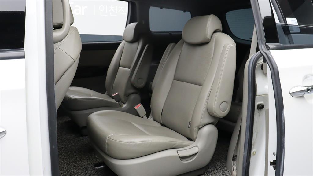 KIA Carnival 2019 Blanco - Importación desde Corea - HF Imports Iquique - Foto 10