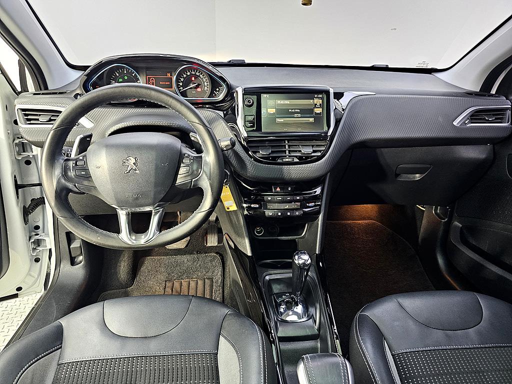 Peugeot 2008 - Vista 5