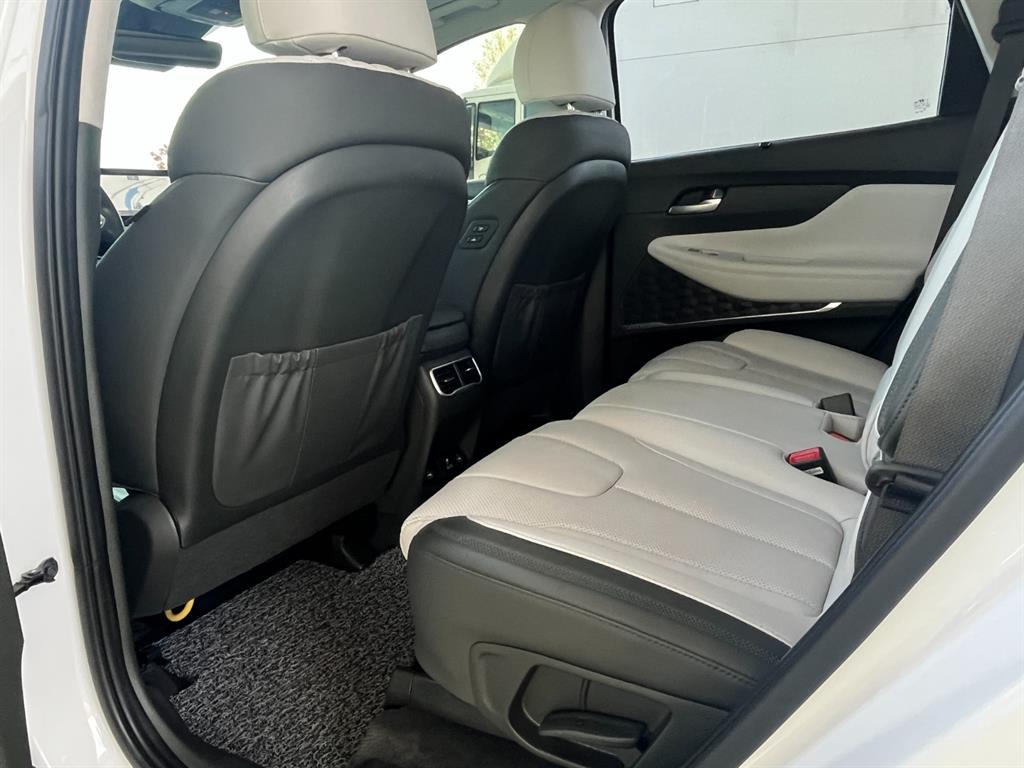 HYUNDAI Santa Fe 2023 Blanco - Importación desde Corea - HF Imports Iquique - Foto 15