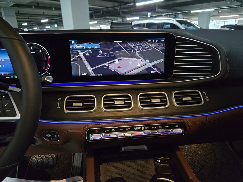 Mercedes Benz GLE Class - Vista 10