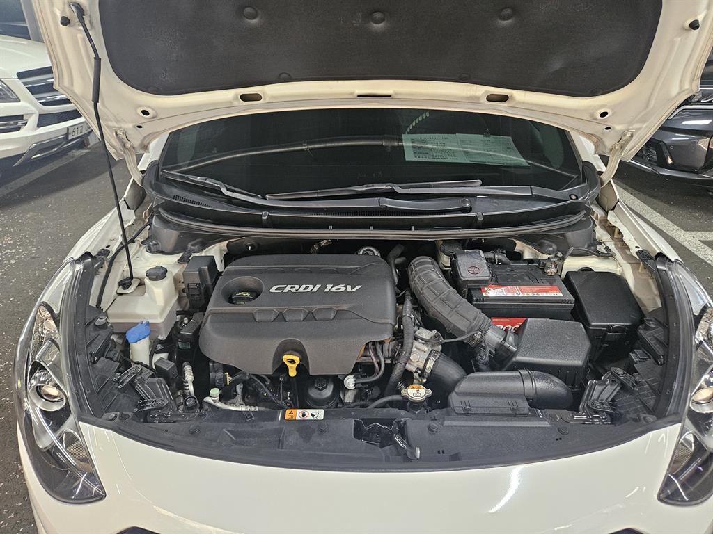 HYUNDAI i30 - Vista 11