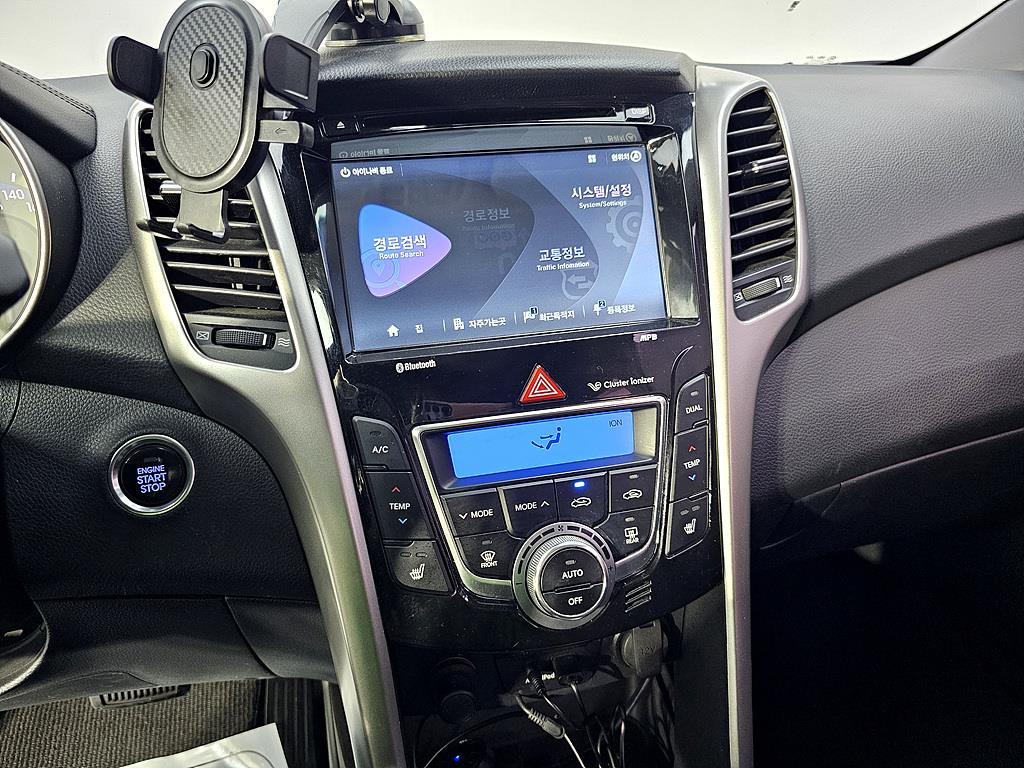 HYUNDAI i30 2014 Blanco - Importación desde Corea - HF Imports Iquique - Foto 15