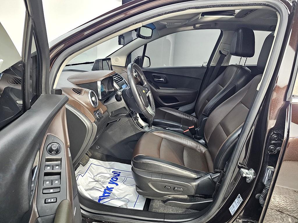 Chevrolet Trax - Vista 8