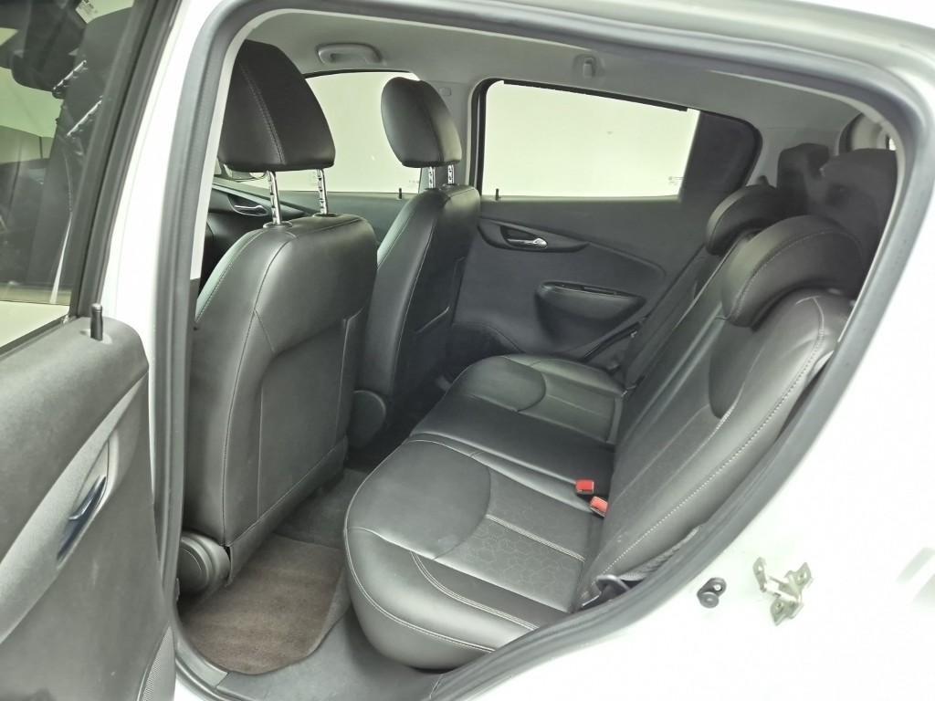 Chevrolet Spark - Vista 12