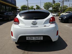 HYUNDAI Veloster - Vista 8