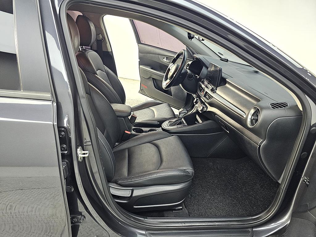 KIA K3 - Vista 11